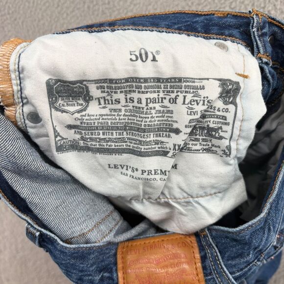 Levi's Premium 501® ORIGINAL CROPPED WOMEN'S JEANS size 26X26 - Picture 14 of 16